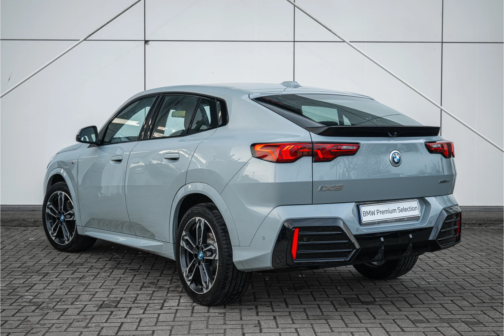 Hoofdafbeelding BMW iX2