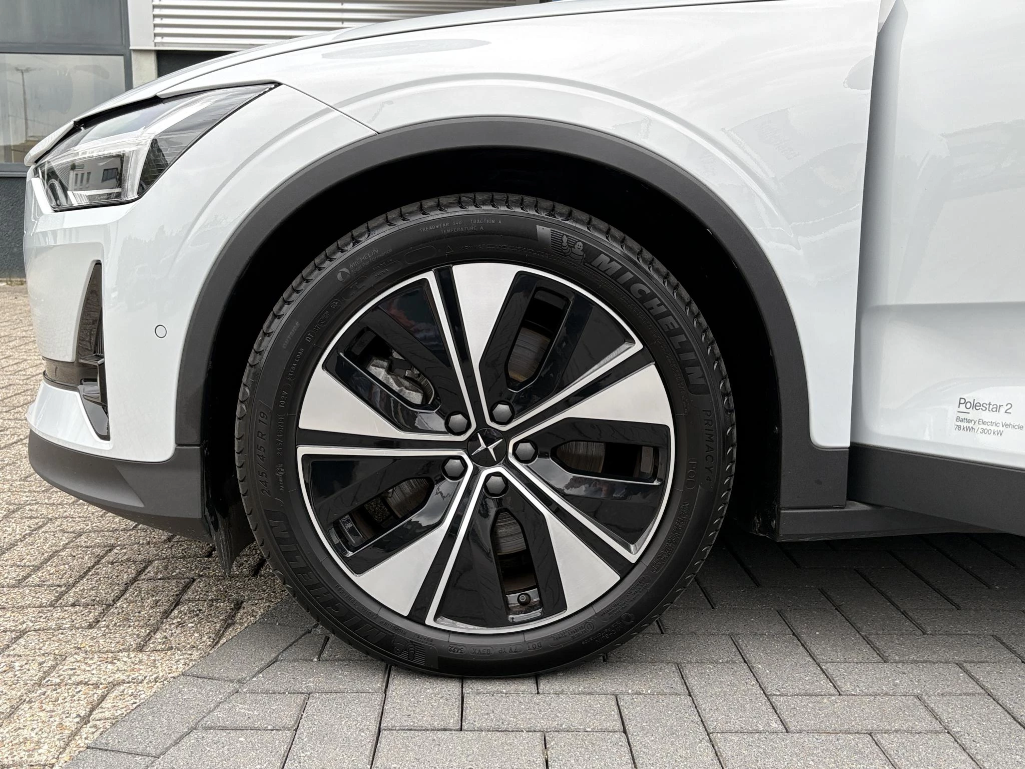 Hoofdafbeelding Polestar 2