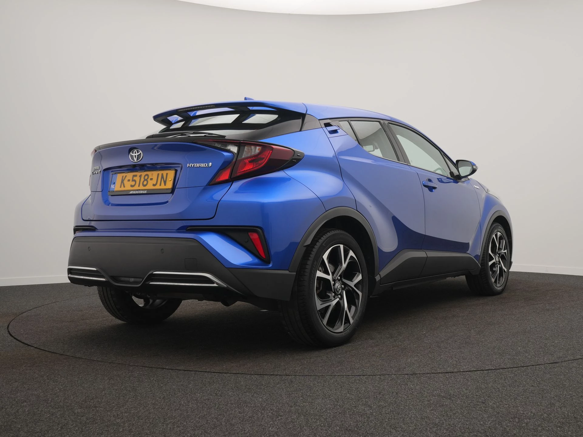 Hoofdafbeelding Toyota C-HR