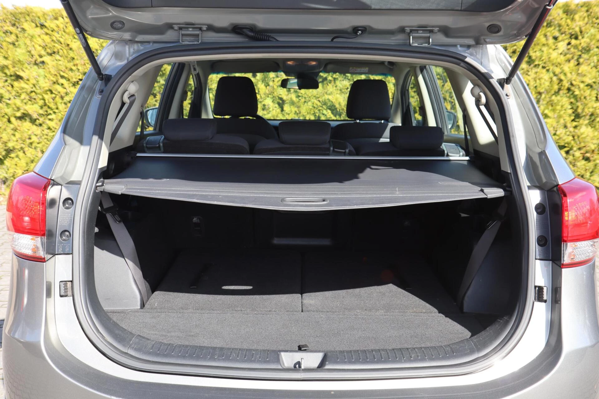 Hoofdafbeelding Kia Carens