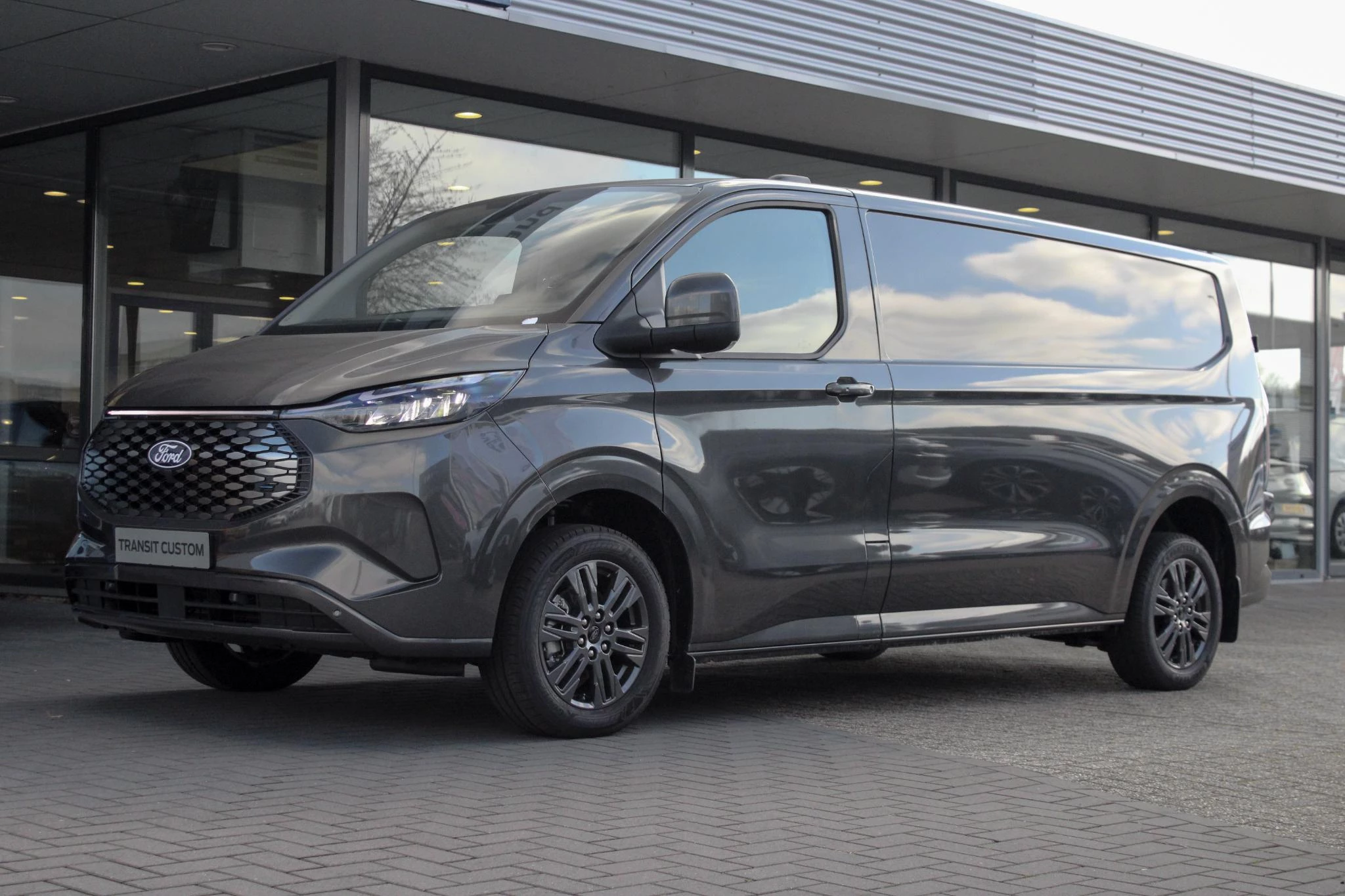 Hoofdafbeelding Ford E-Transit