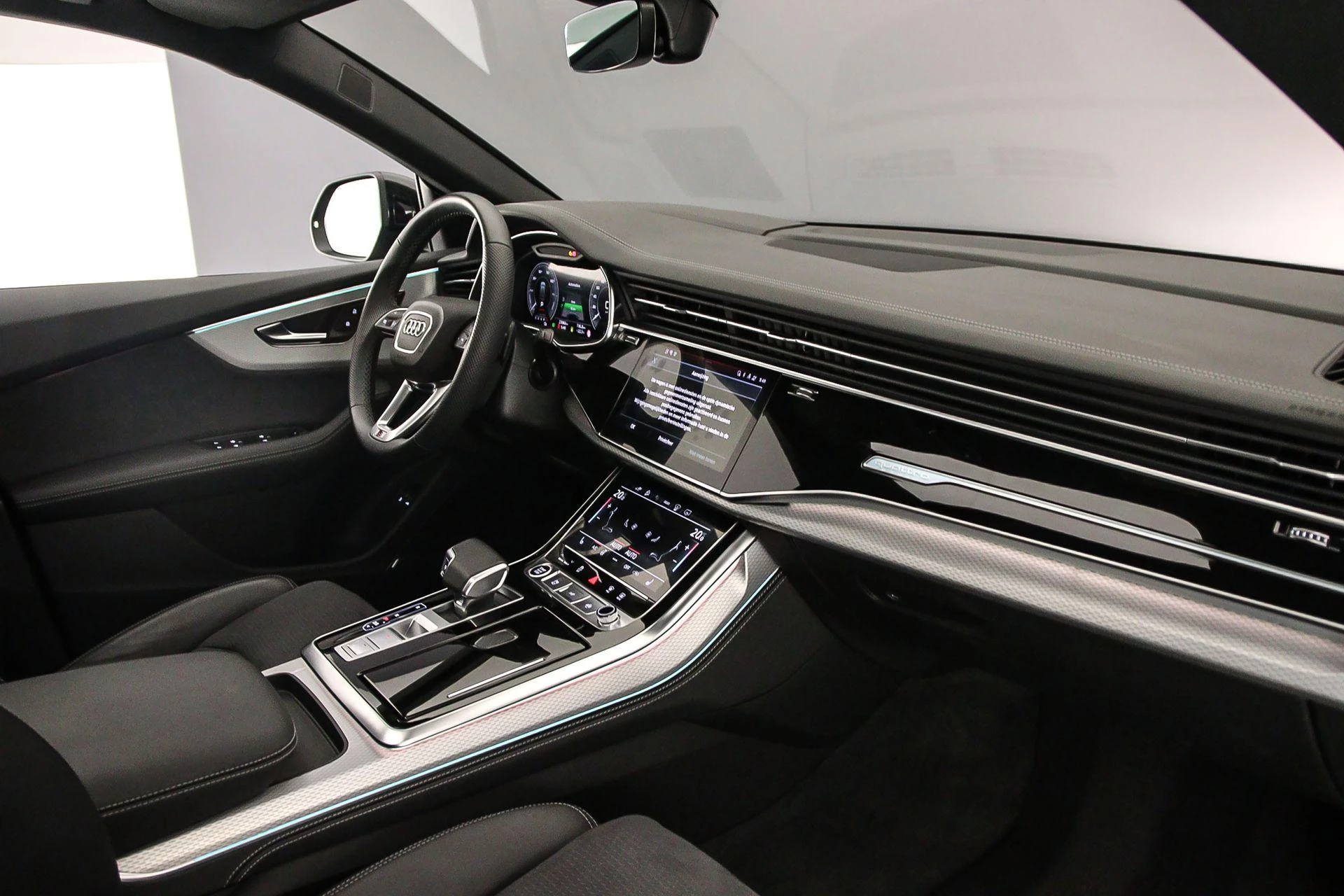 Hoofdafbeelding Audi Q8