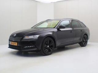 Skoda Superb Combi 1.4 TSI iV 218PK DSG6 SPORTLINE [ TREKHAAK+ACC+CAMERA+CARPLAY+STOELVERWARMING+CLIMATE+PDC ]
