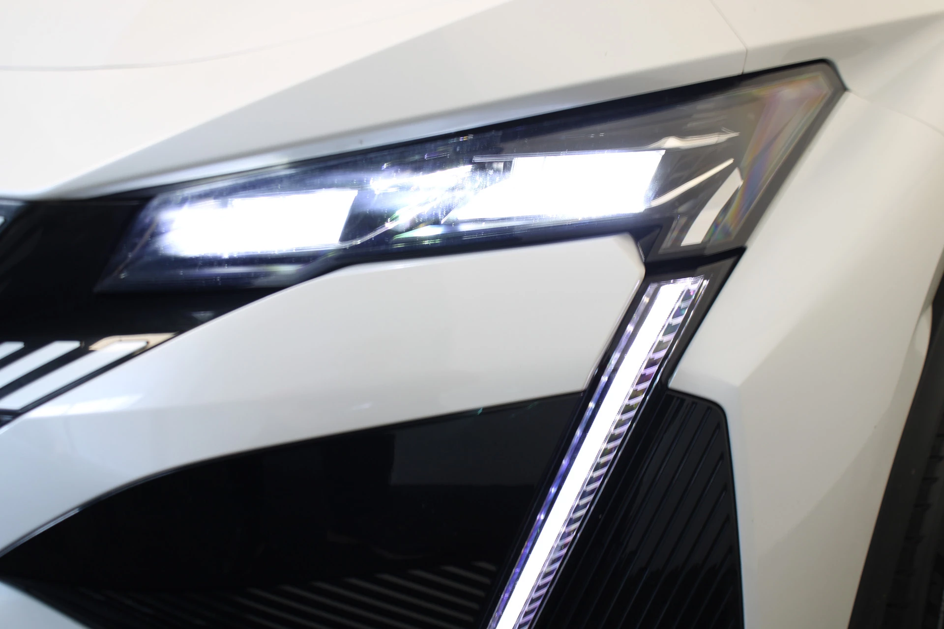 Hoofdafbeelding Peugeot 408