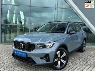 Hoofdafbeelding Volvo XC40 Volvo XC40 1.5 T5 Plug-in hybrid Ultimate Dark 263pk Panoramadak / Leder / Harmon Kardon