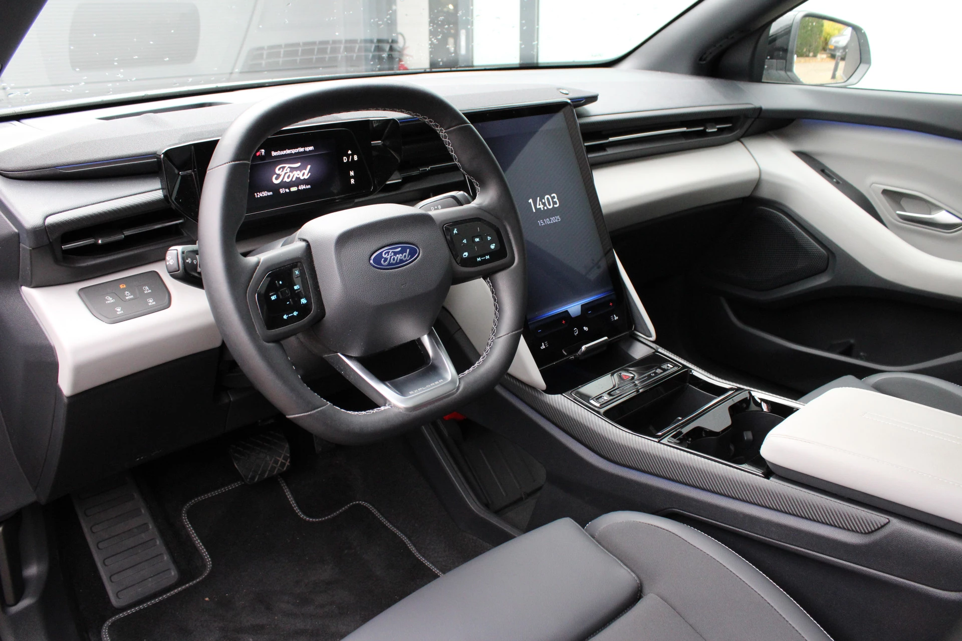 Hoofdafbeelding Ford Explorer