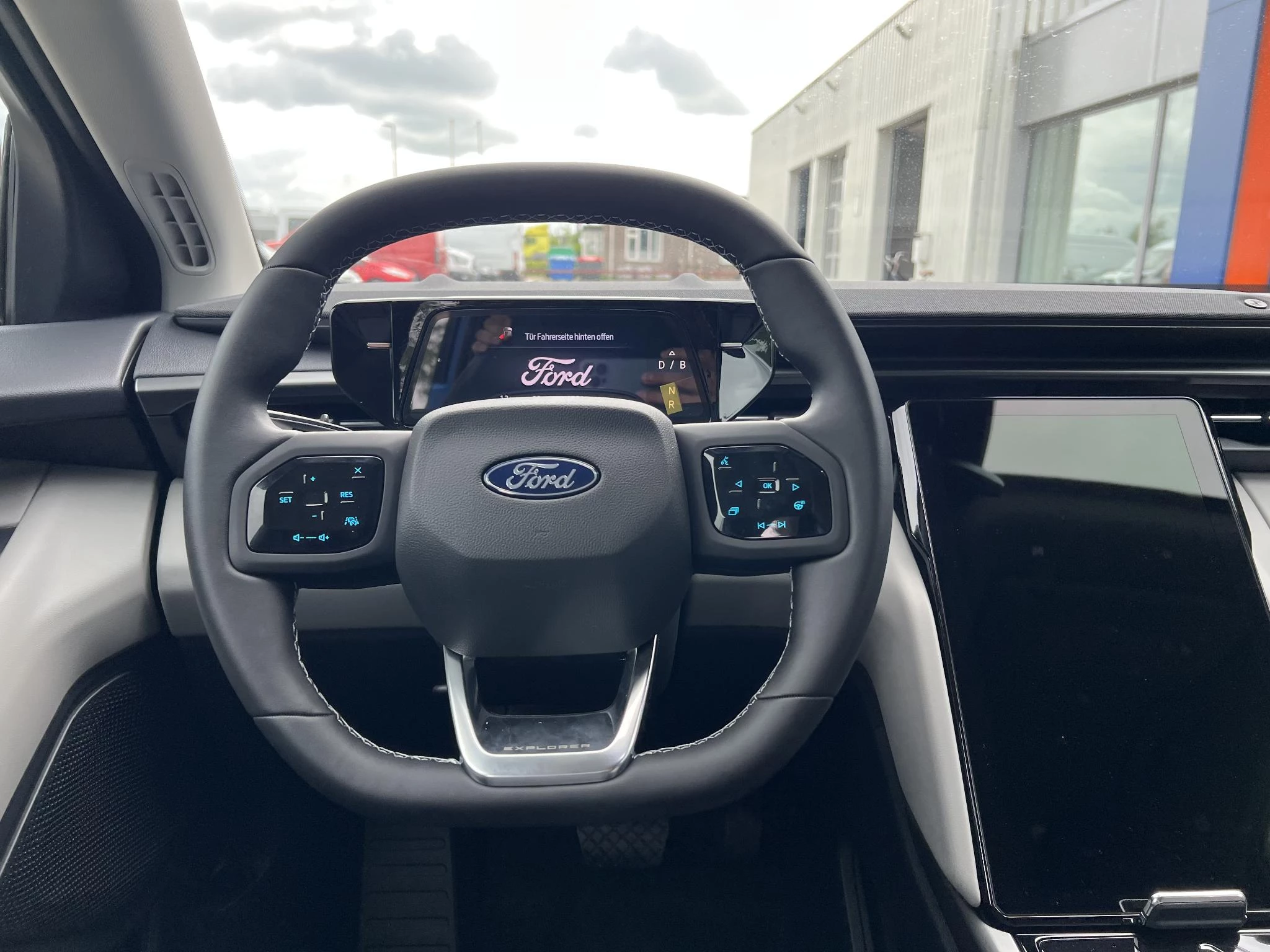 Hoofdafbeelding Ford Explorer