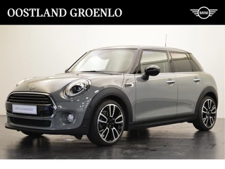 MINI Cooper Hatchback / Comfort Access / LED / Comfortstoelen / Apple CarPlay / Park Assistant / Stoelverwarming