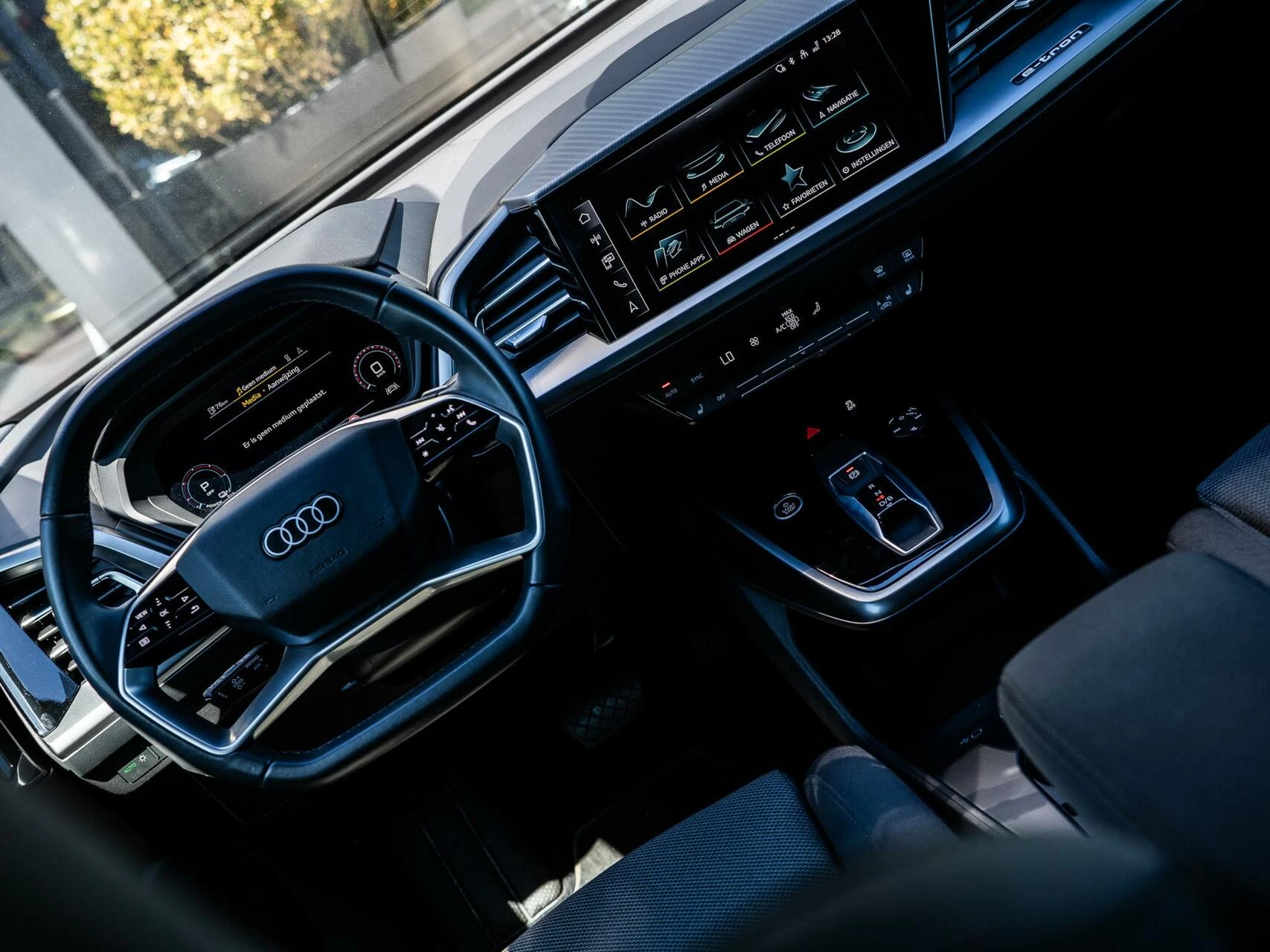 Hoofdafbeelding Audi Q4 e-tron
