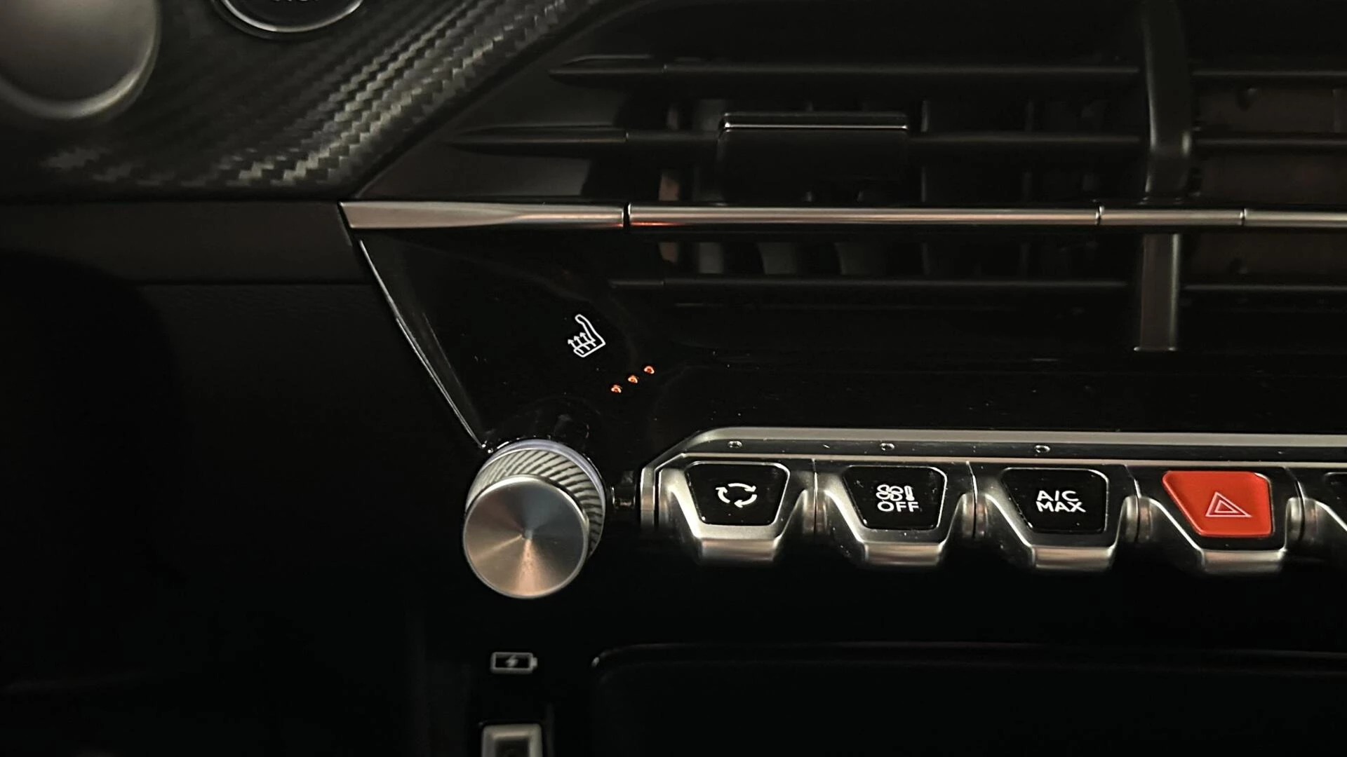 Hoofdafbeelding Peugeot e-208