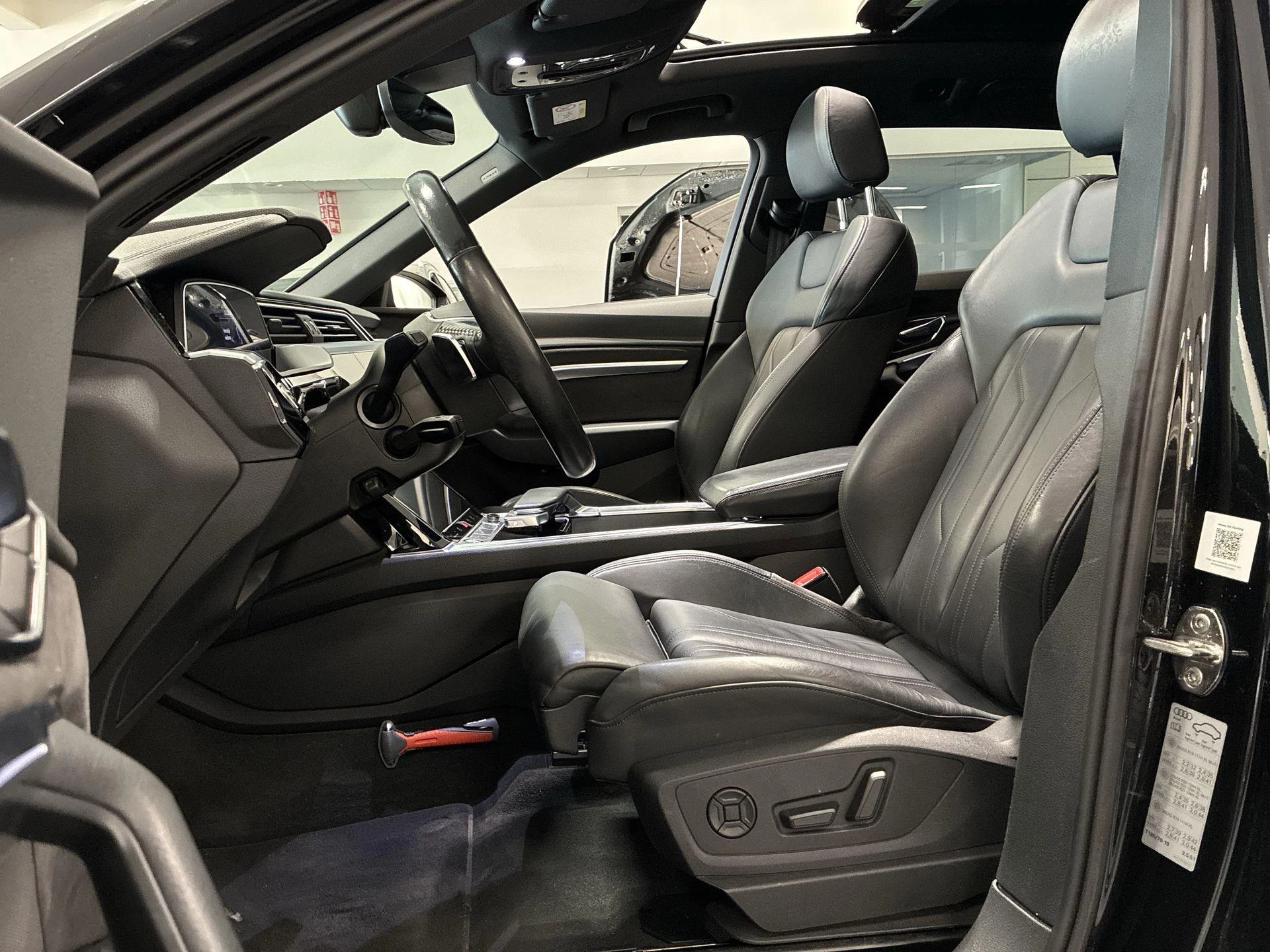 Hoofdafbeelding Audi e-tron