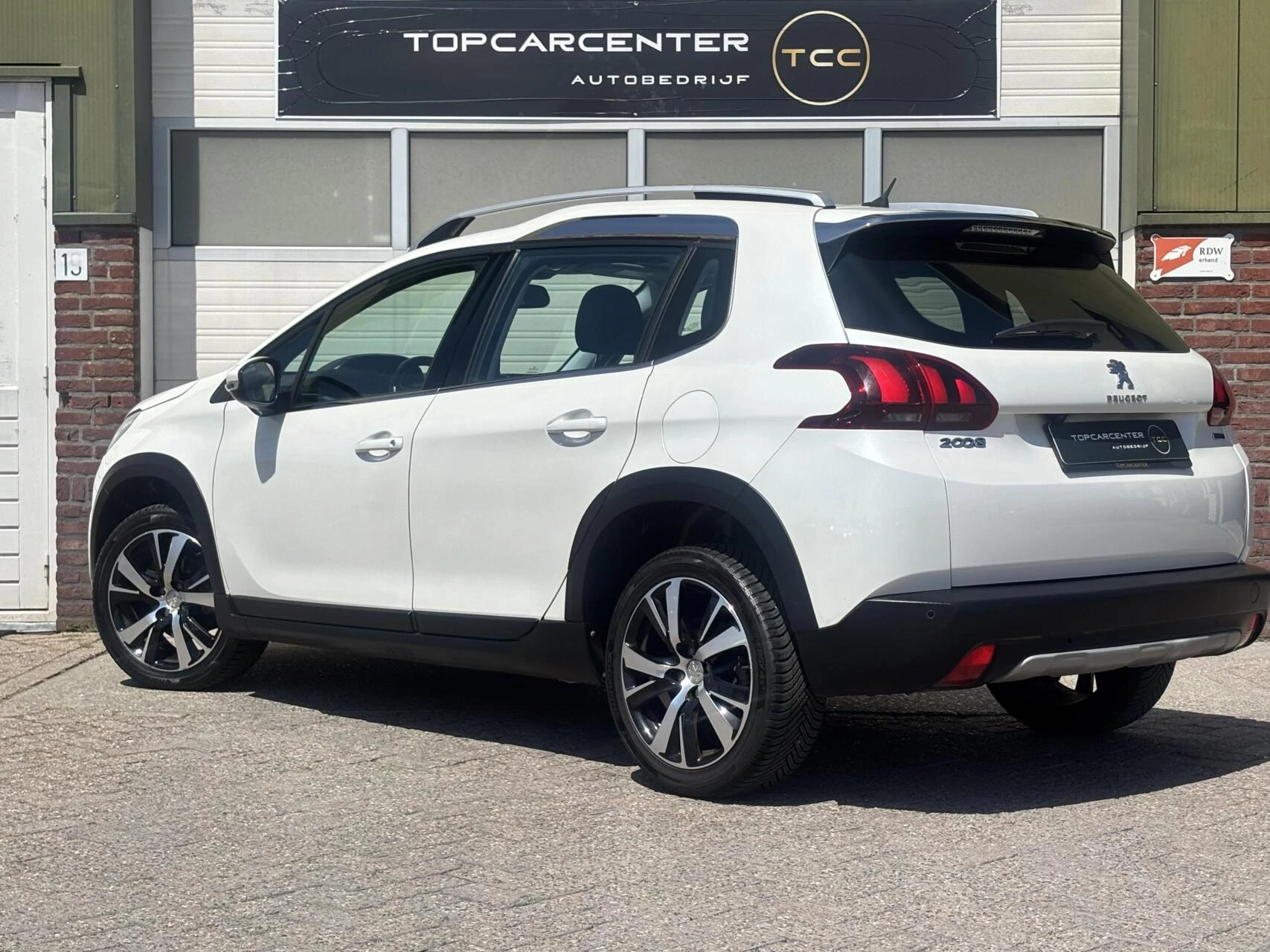 Hoofdafbeelding Peugeot 2008