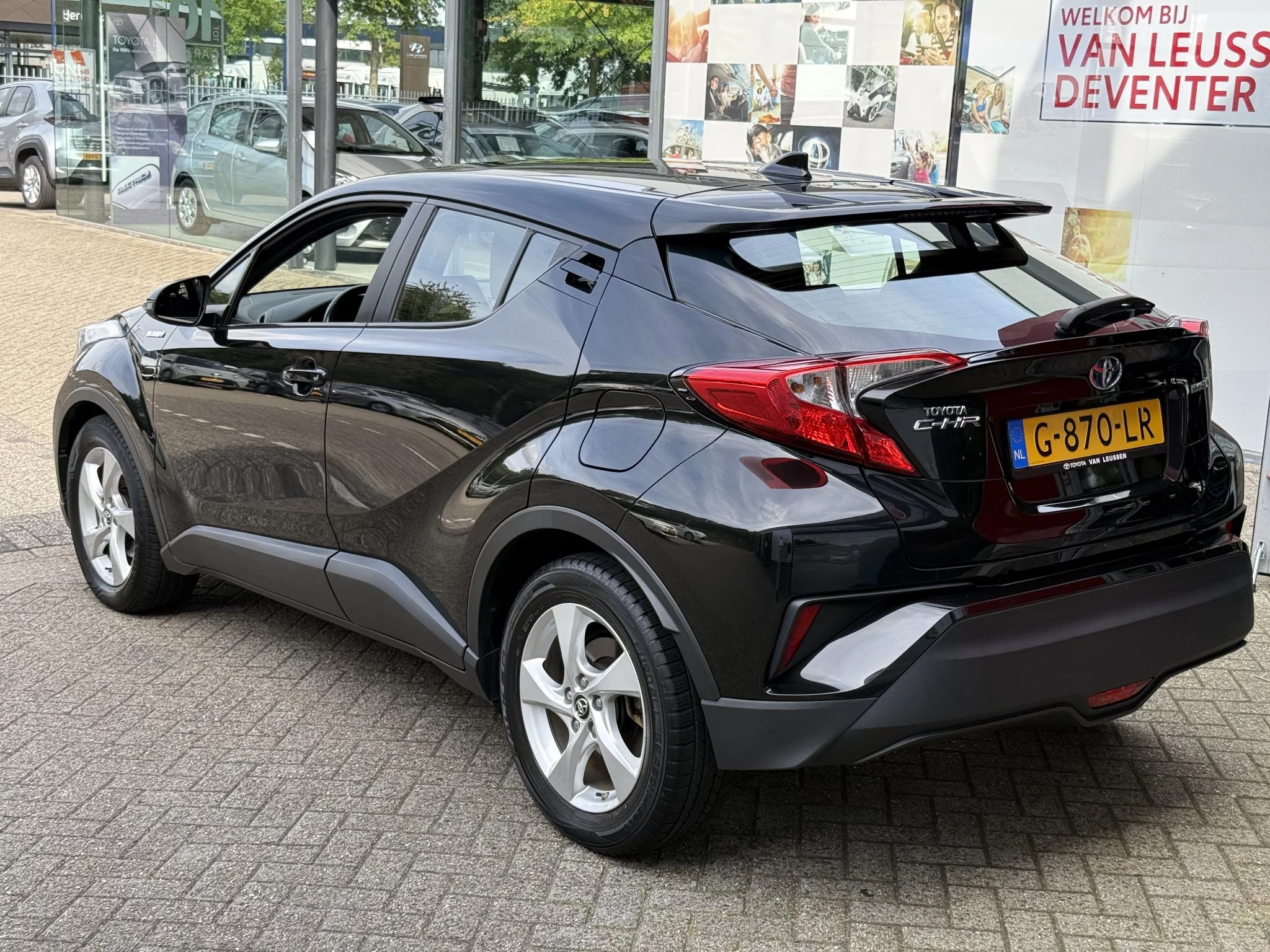 Hoofdafbeelding Toyota C-HR