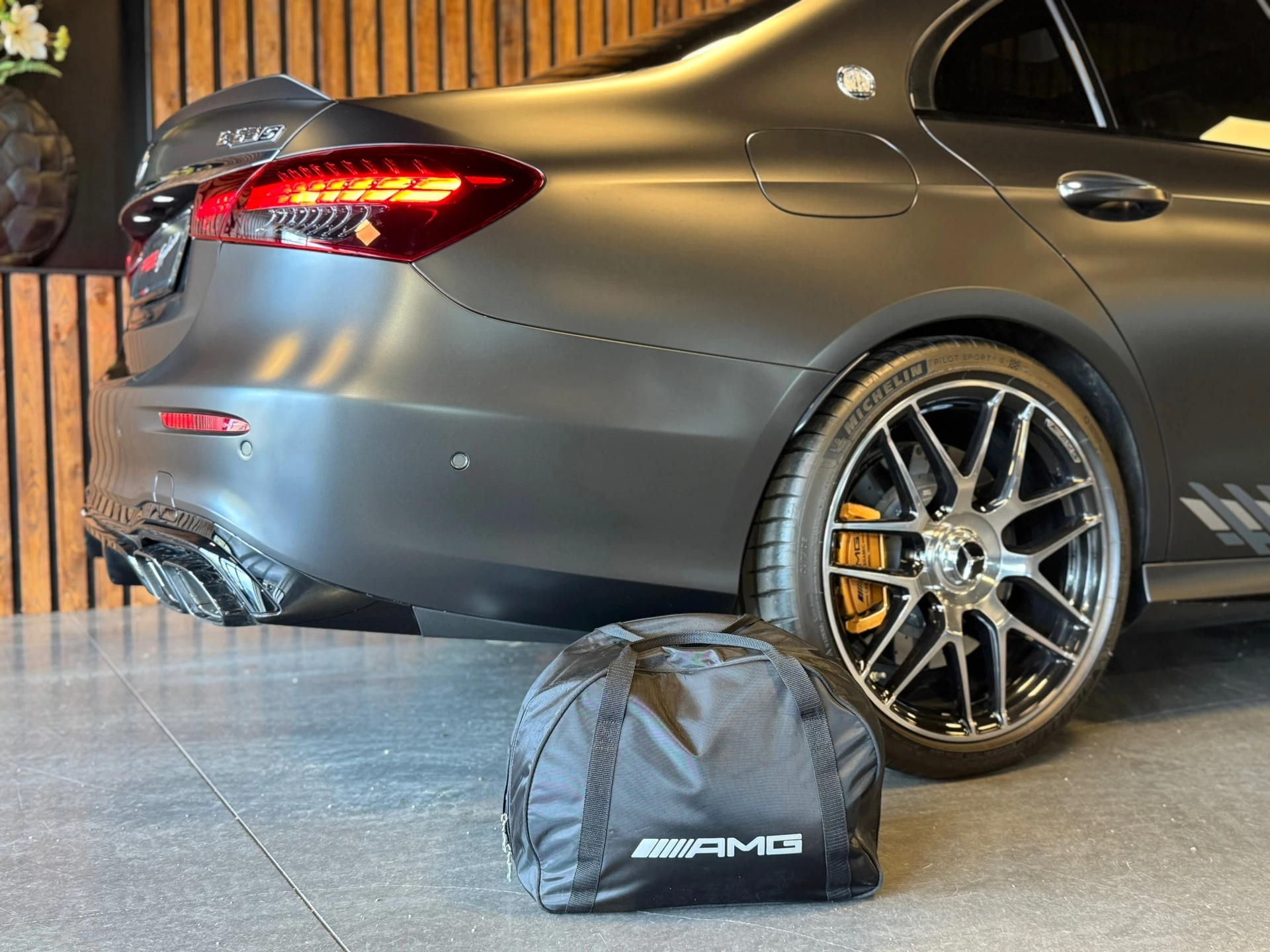 Hoofdafbeelding Mercedes-Benz E-Klasse