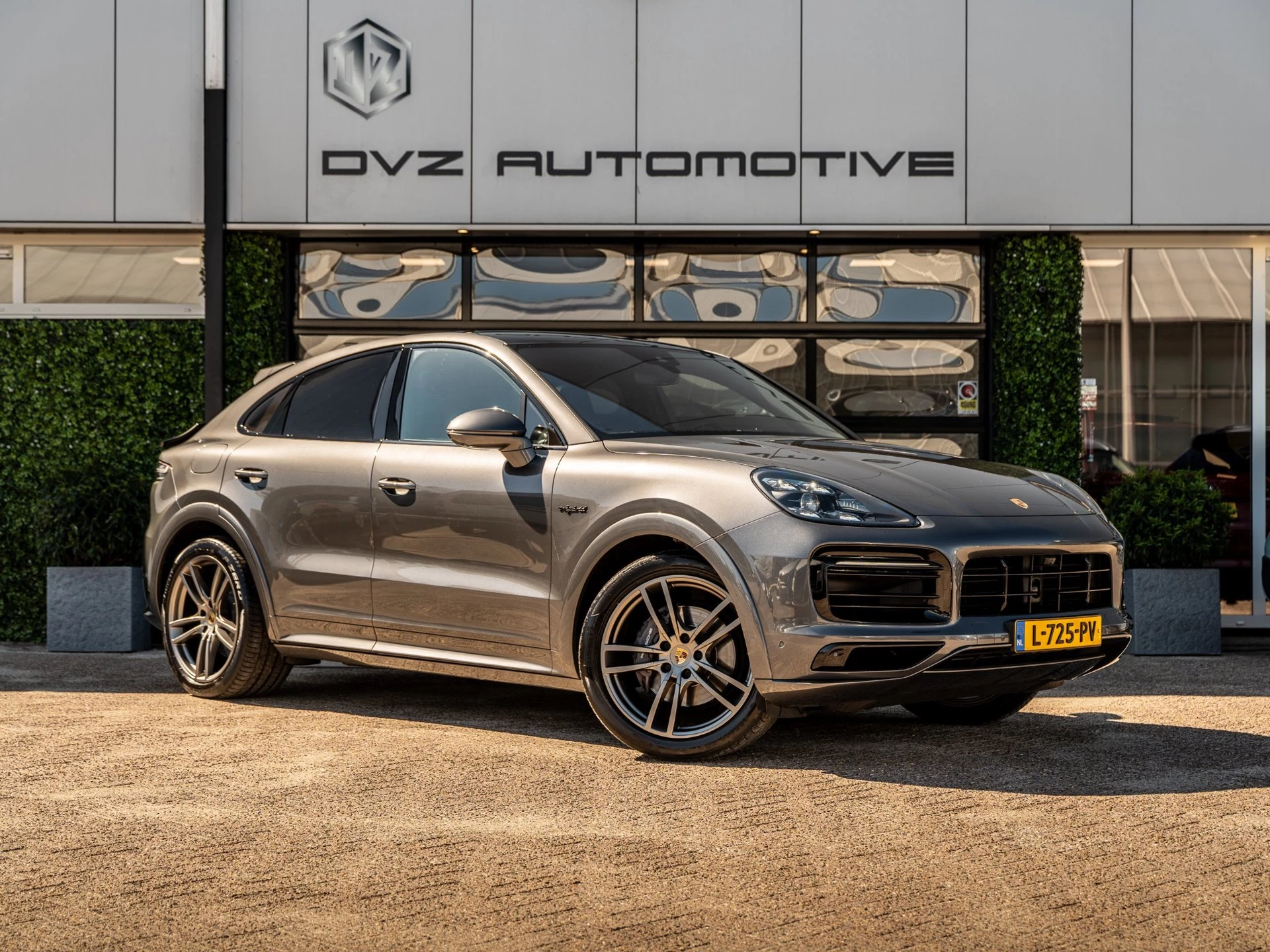 Hoofdafbeelding Porsche Cayenne