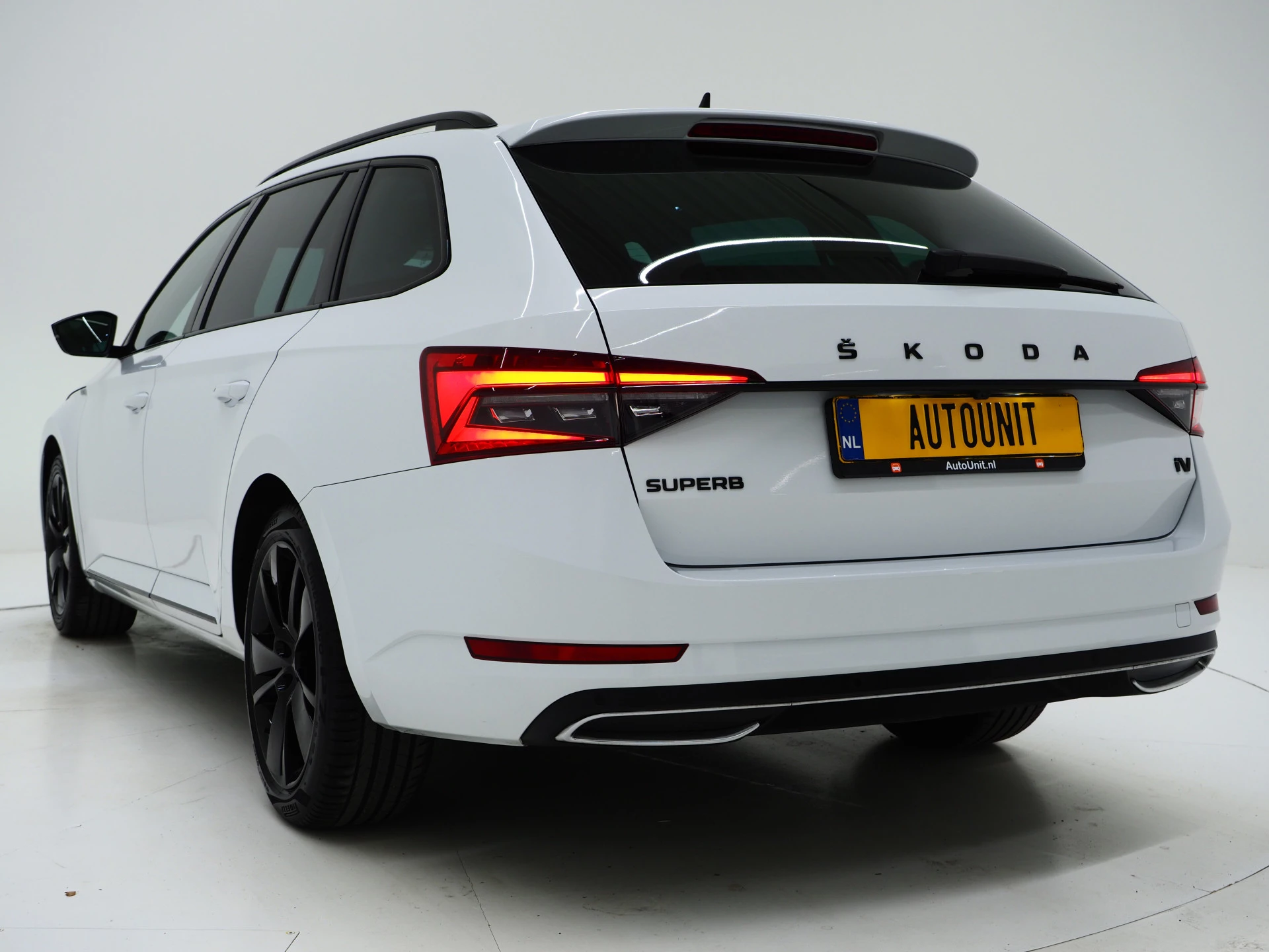 Hoofdafbeelding Škoda Superb