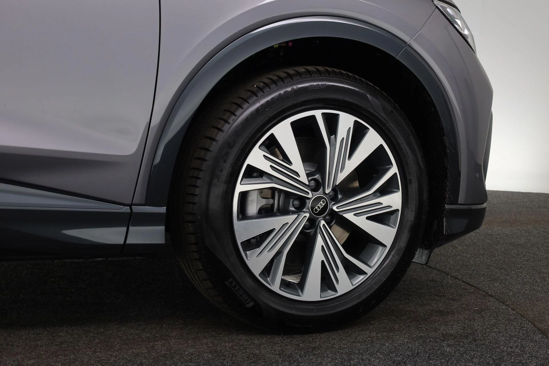 Hoofdafbeelding Audi Q4 e-tron
