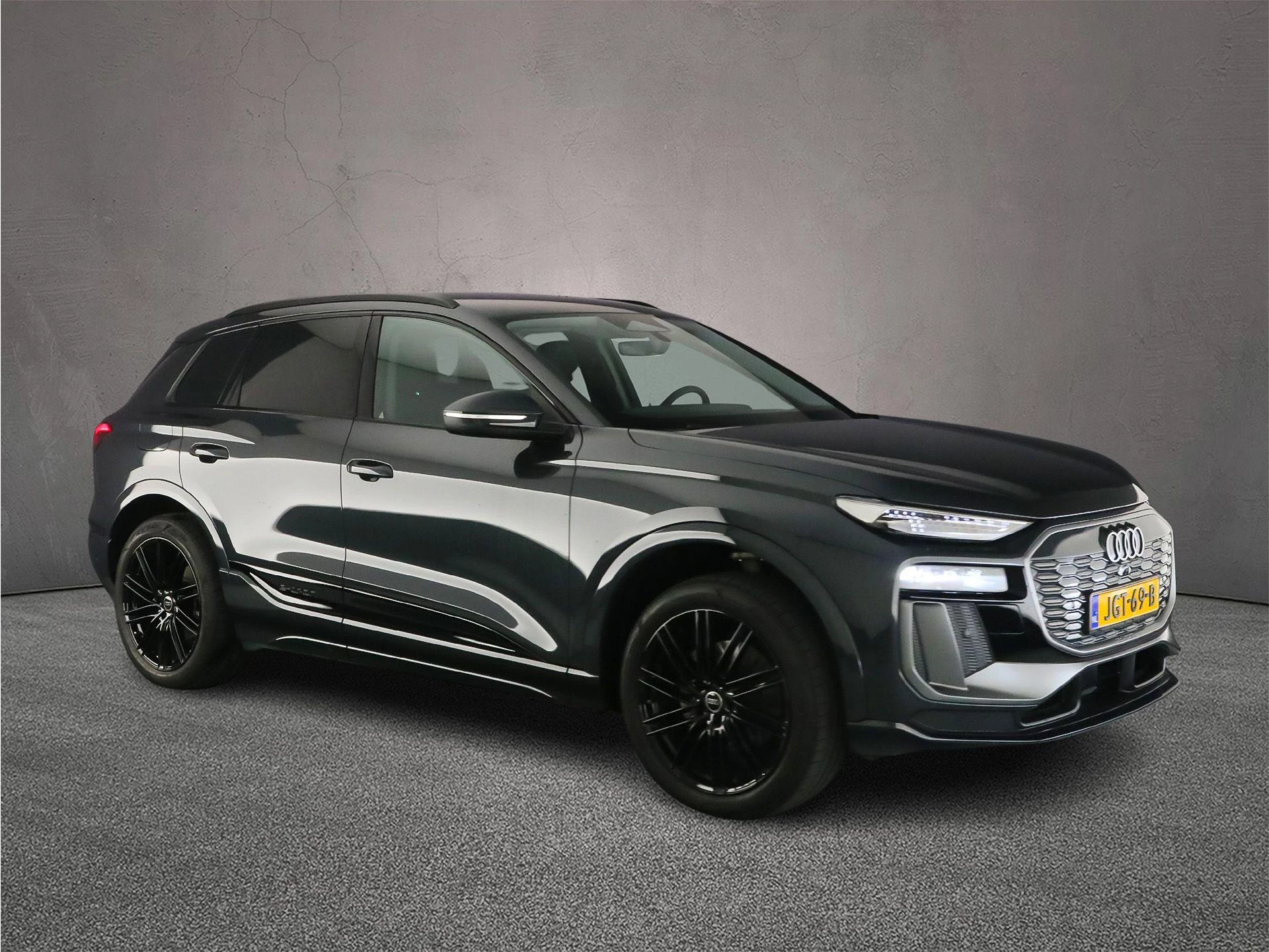 Hoofdafbeelding Audi Q6 e-tron