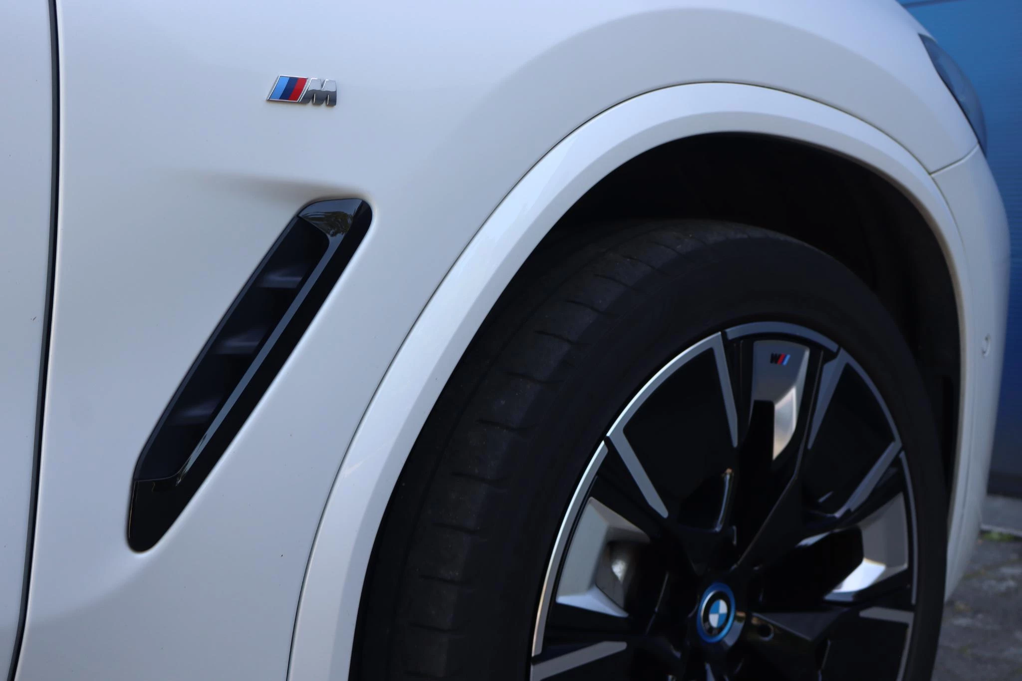 Hoofdafbeelding BMW iX3