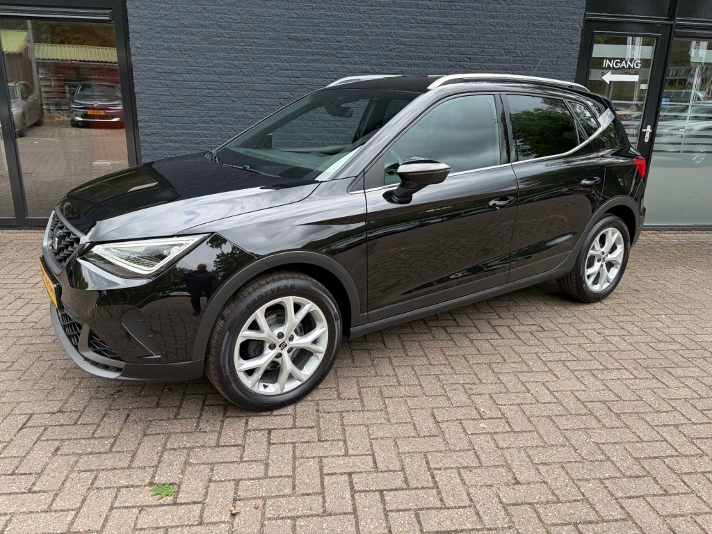 Hoofdafbeelding SEAT Arona