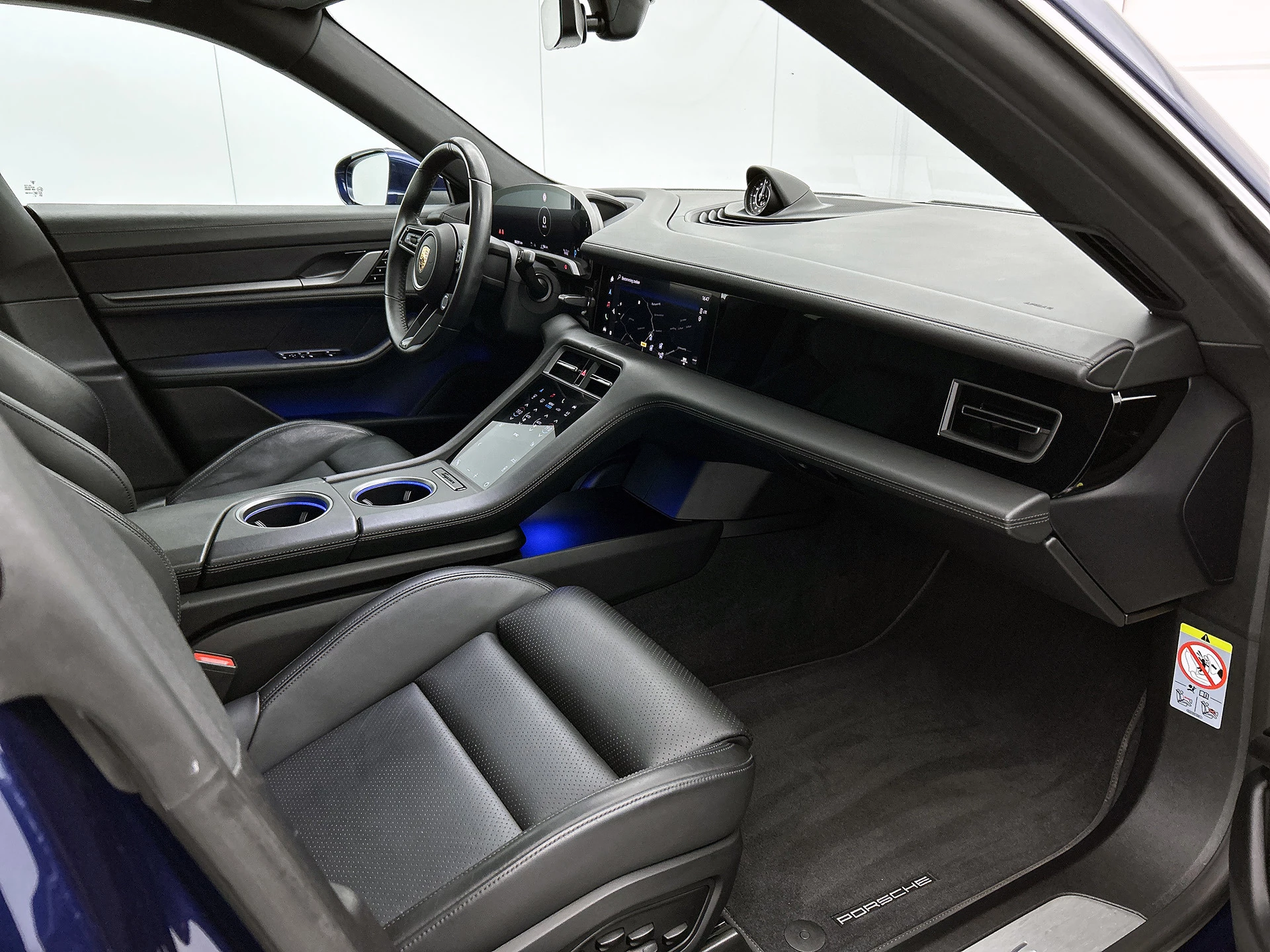 Hoofdafbeelding Porsche Taycan