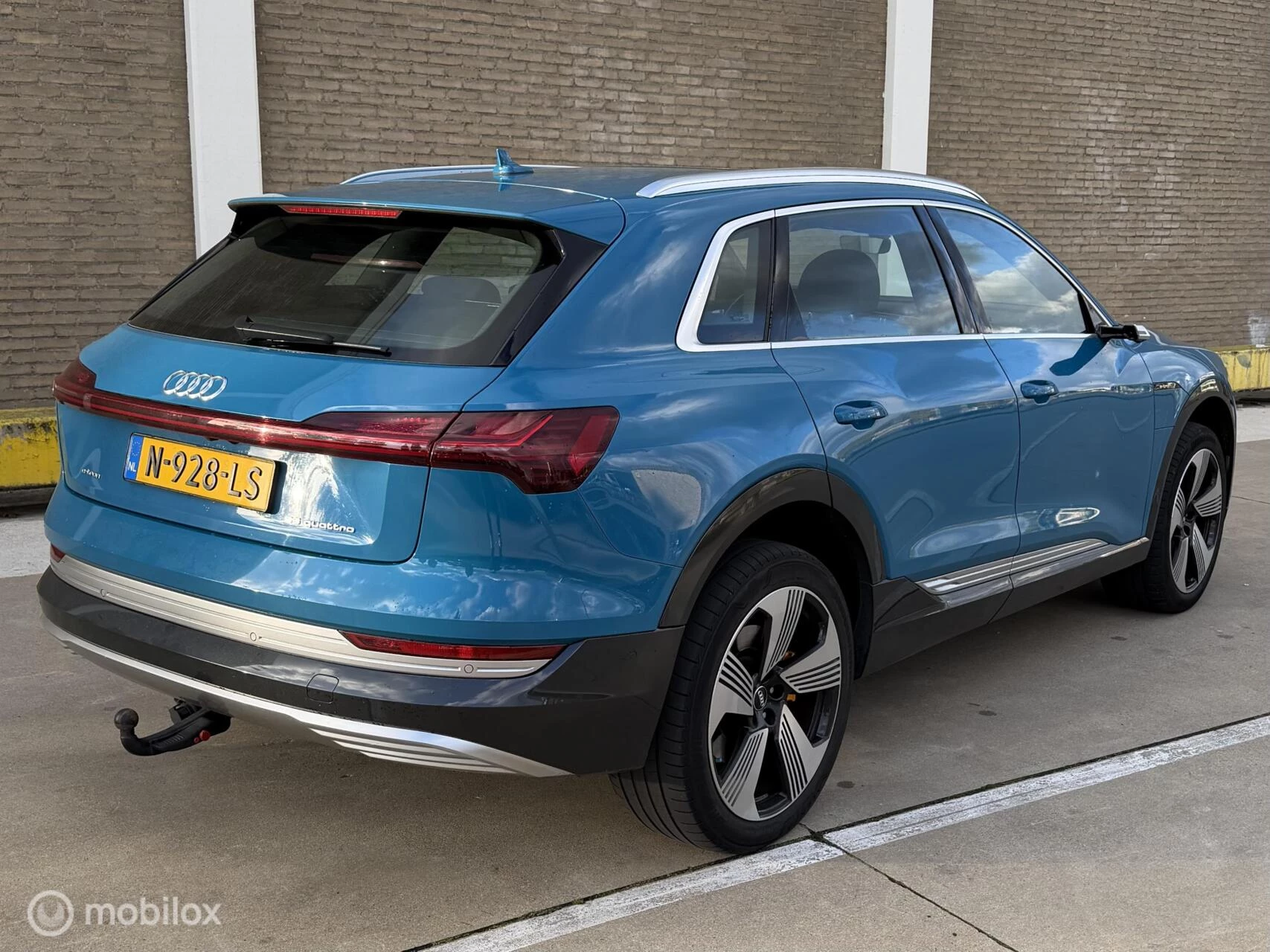 Hoofdafbeelding Audi e-tron