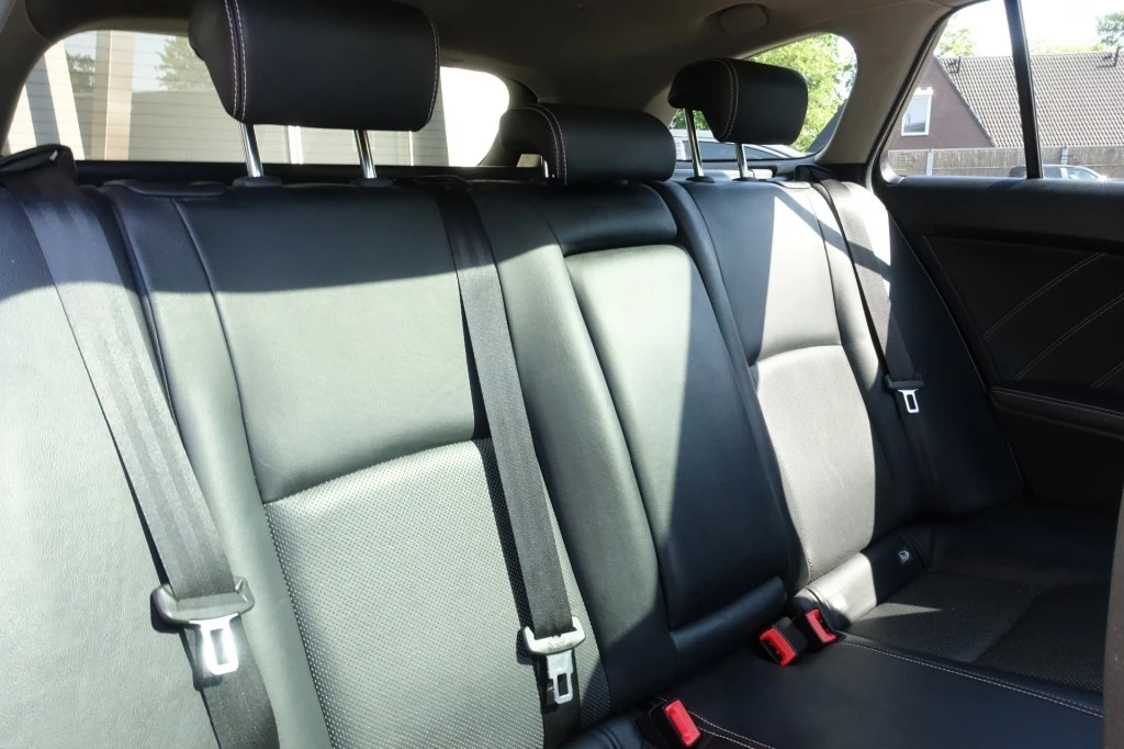 Hoofdafbeelding Toyota Avensis