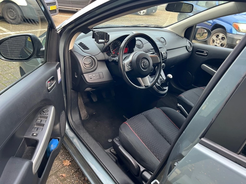 Hoofdafbeelding Mazda 2