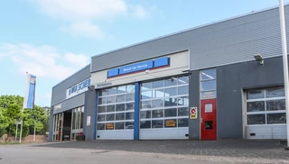 Toyota C-HR 1.8 HYBRID STYLE **-NL-Auto** JBL installatie / all season banden