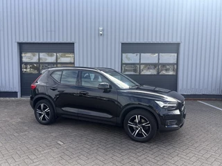 Volvo XC40 2.0 T4 R-Design Trekhaak I Leer I All-in prijs!