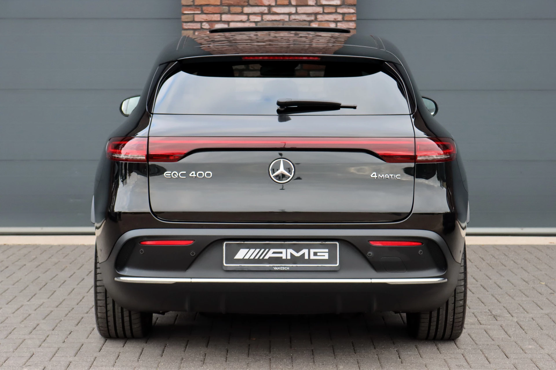 Hoofdafbeelding Mercedes-Benz EQC