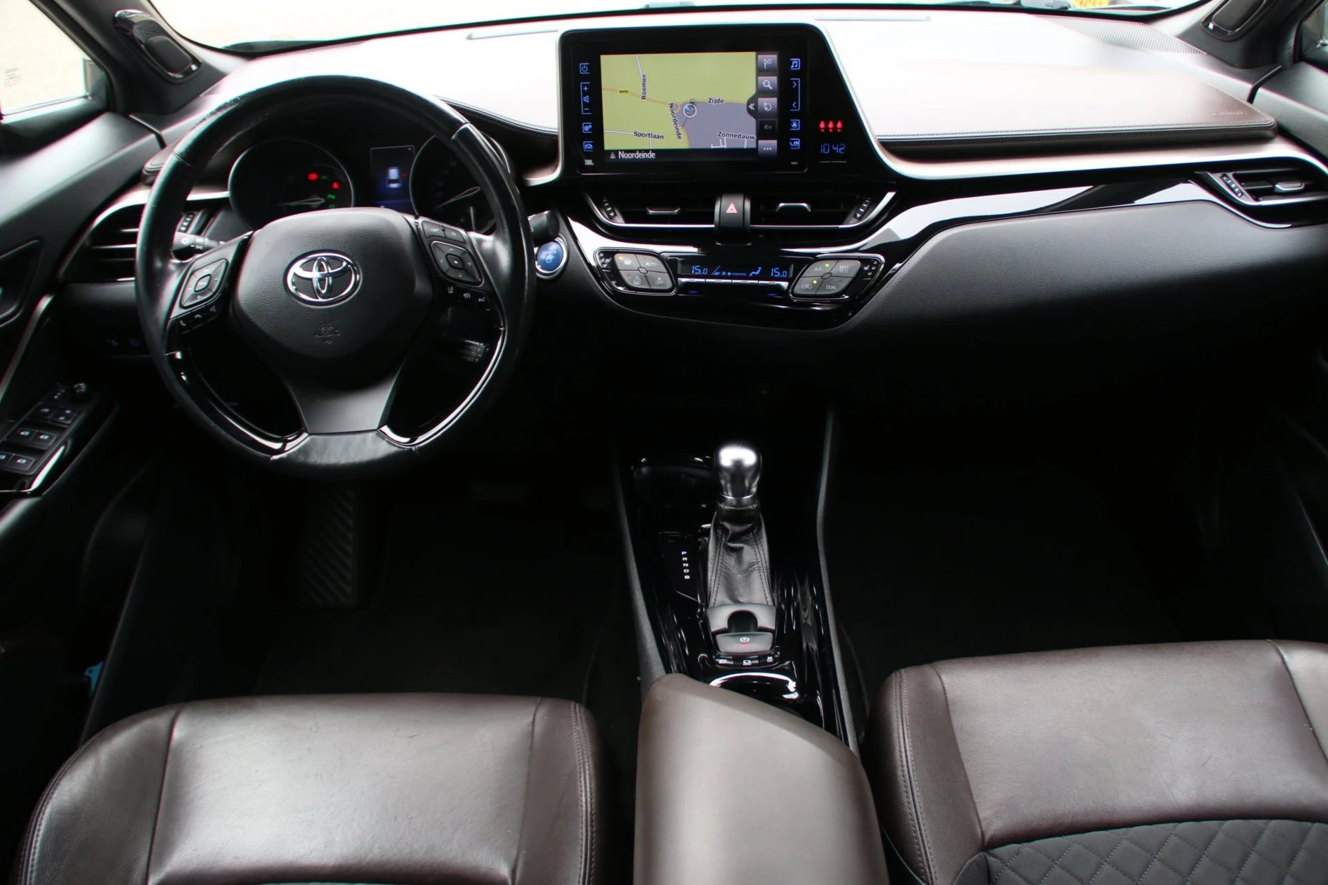 Hoofdafbeelding Toyota C-HR