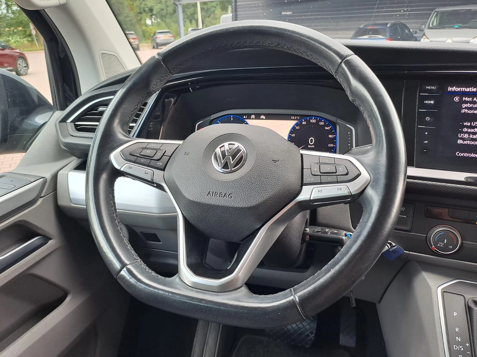 Hoofdafbeelding Volkswagen Transporter