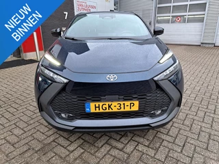 Toyota C-HR 1.8 Hybrid 140 Dynamic CRUISECONTROL PDC VOOR EN ACHTER ACHTERUITRIJCAMERA