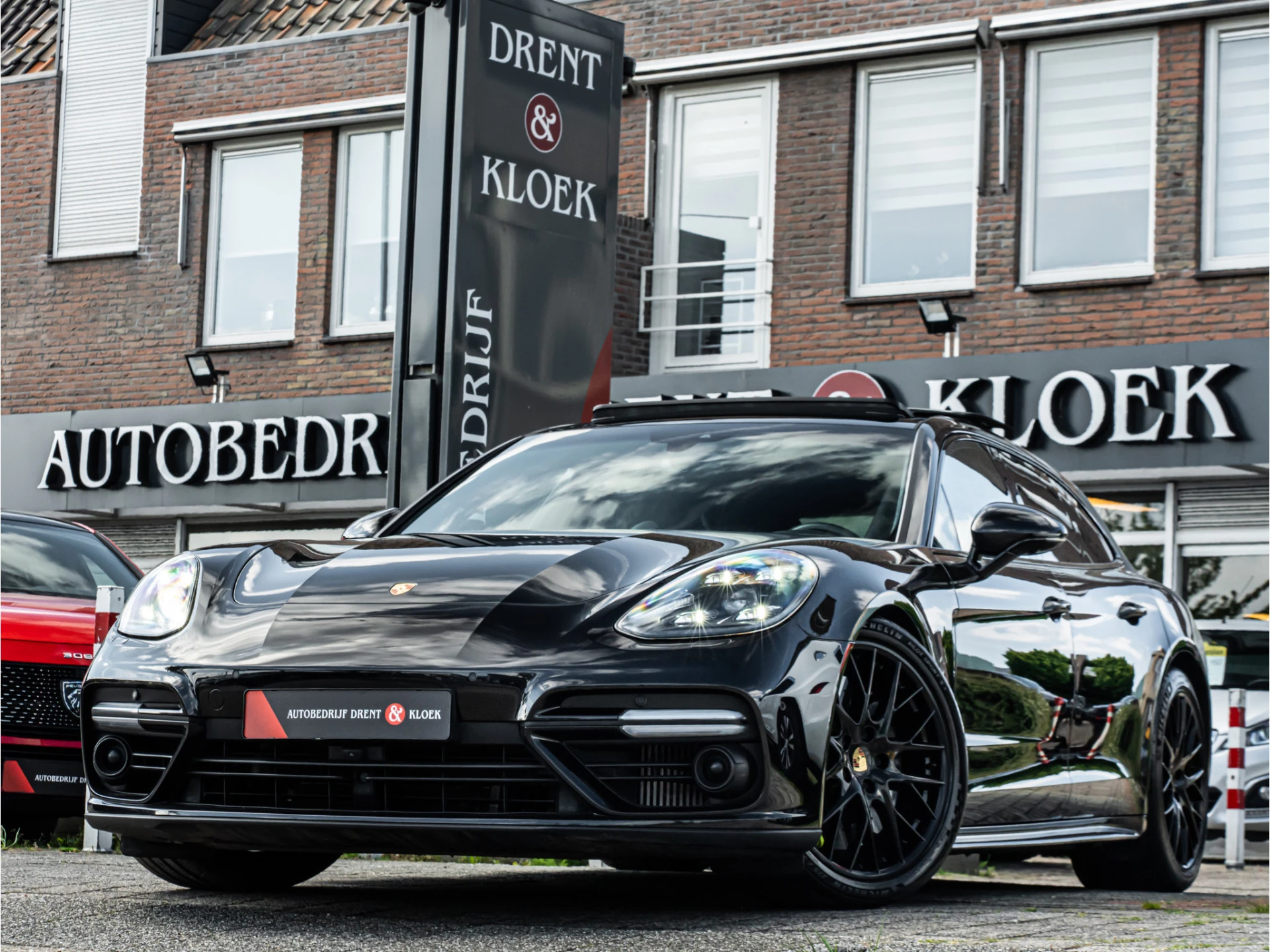 Hoofdafbeelding Porsche Panamera