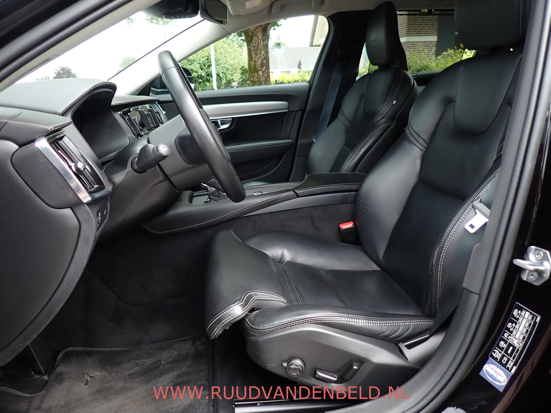 Hoofdafbeelding Volvo V90