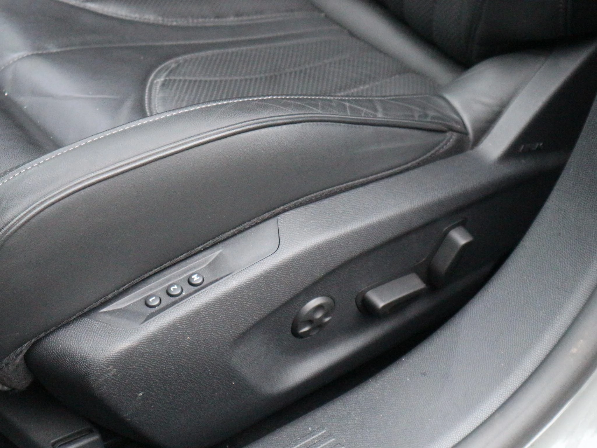 Hoofdafbeelding DS DS 4