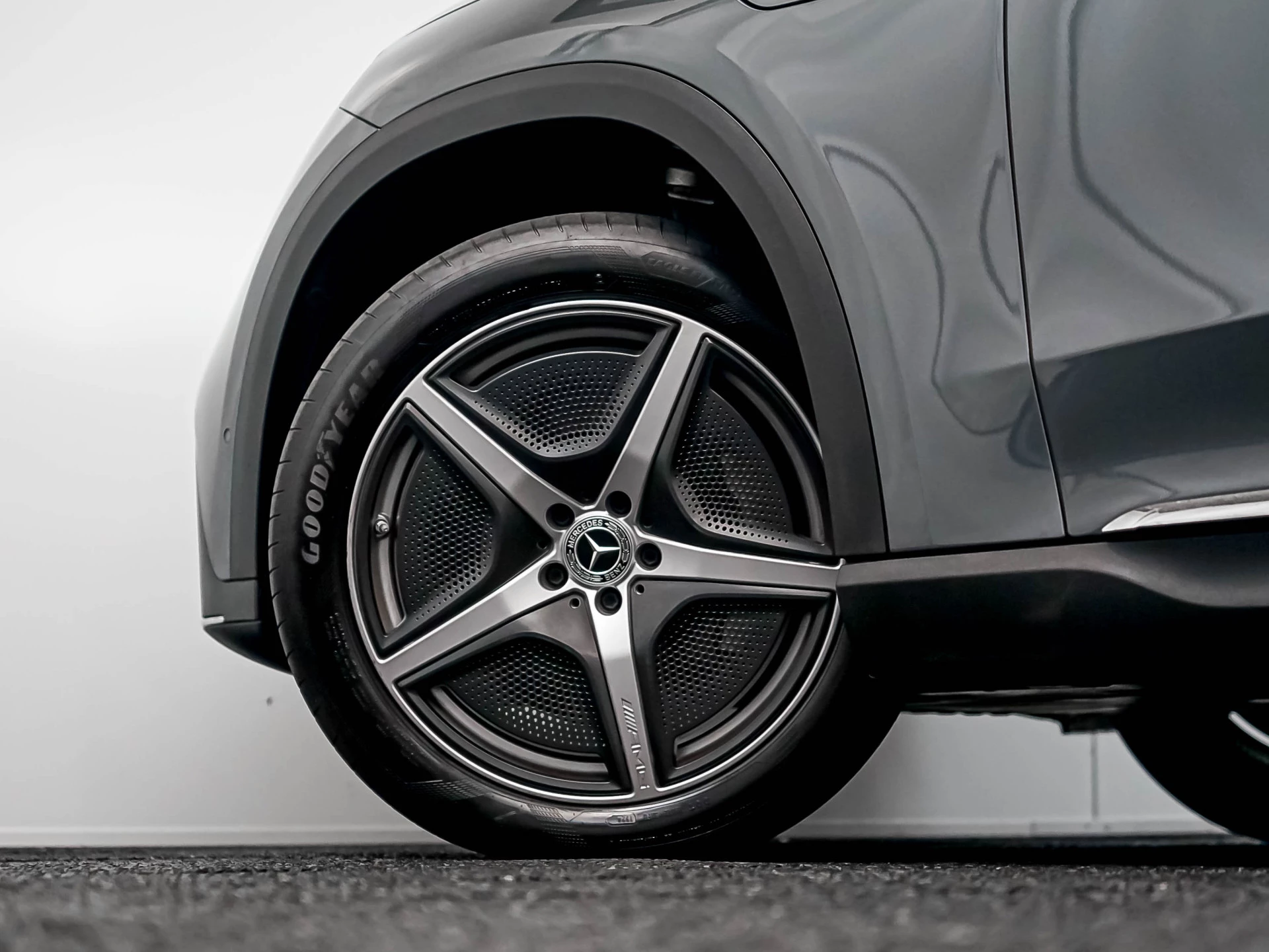 Hoofdafbeelding Mercedes-Benz EQE