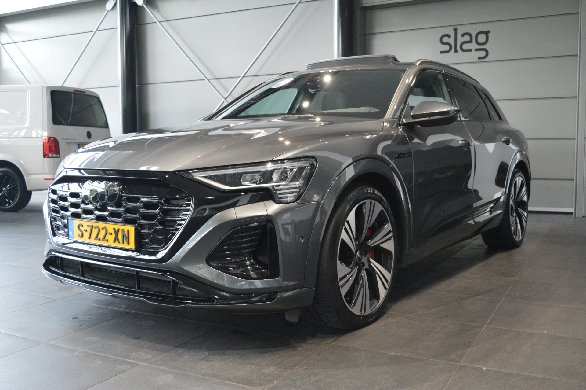 Hoofdafbeelding Audi Q8 e-tron