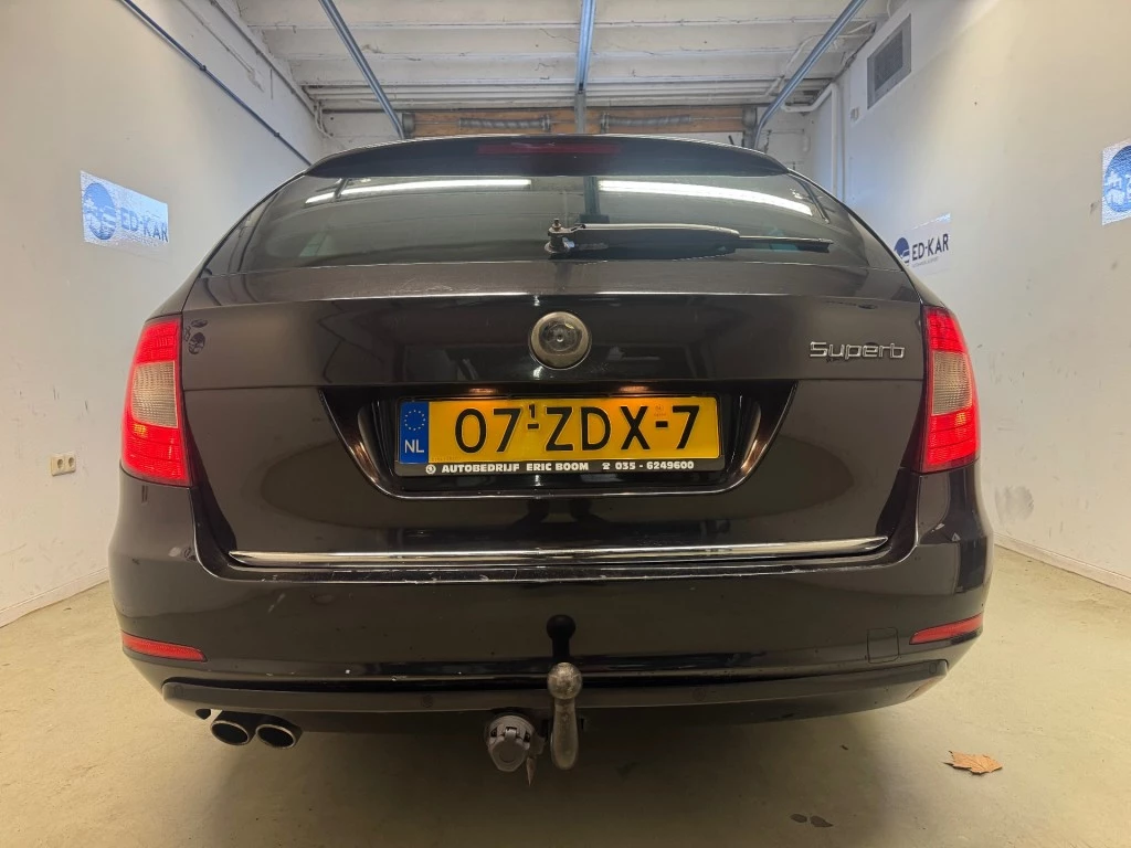 Hoofdafbeelding Škoda Superb