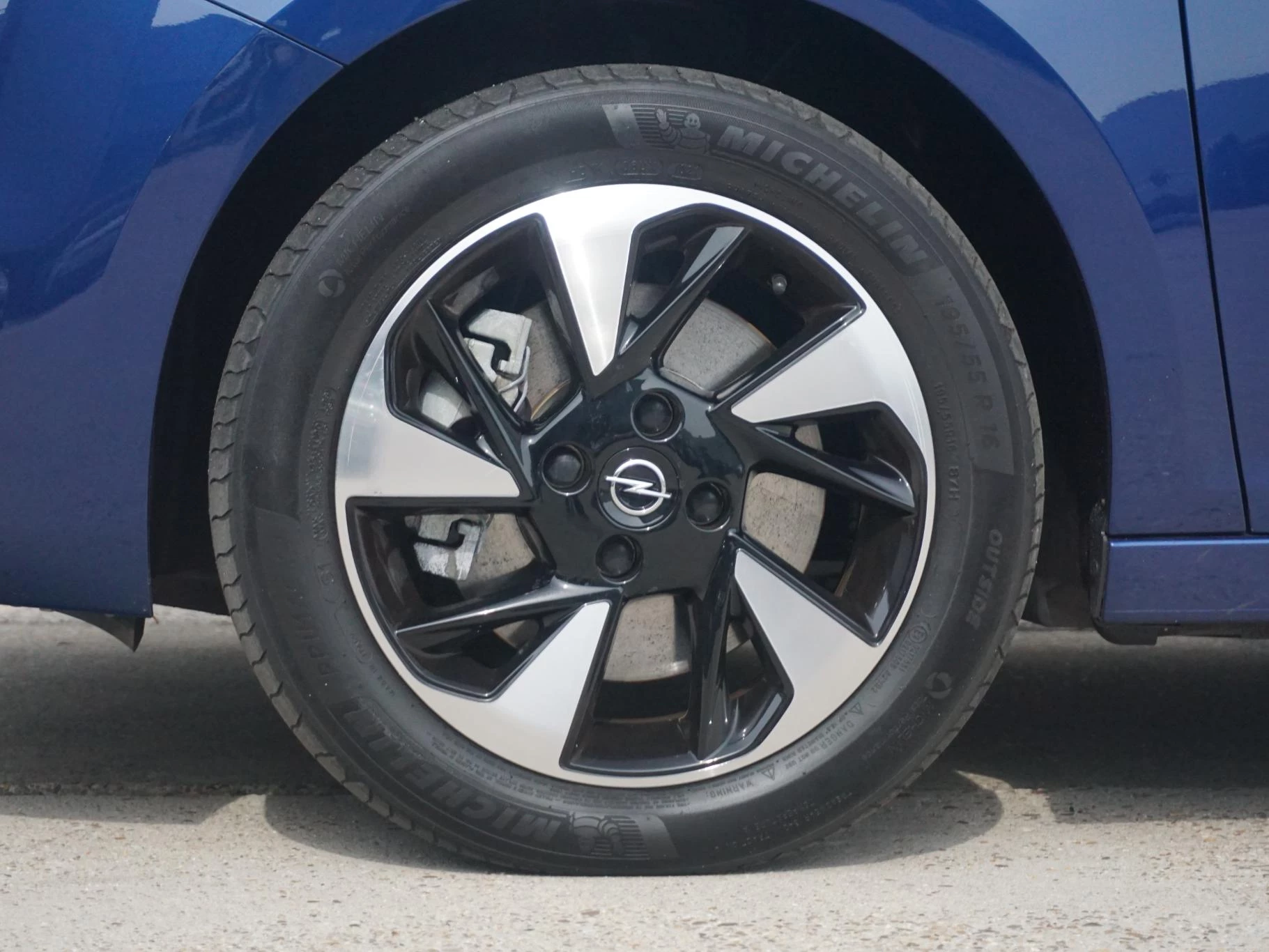 Hoofdafbeelding Opel Corsa-e