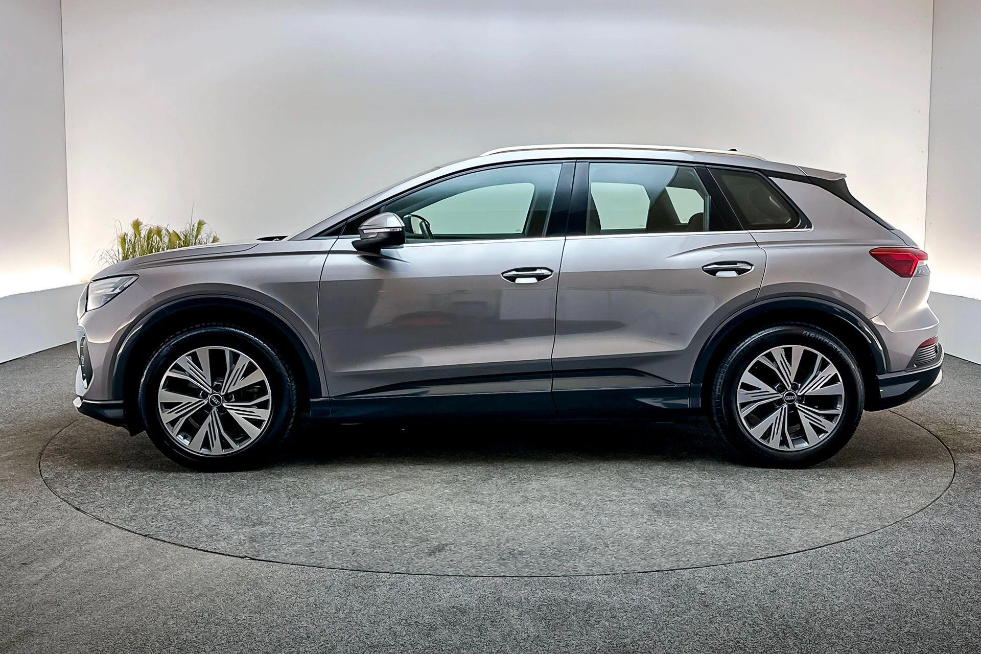 Hoofdafbeelding Audi Q4 e-tron