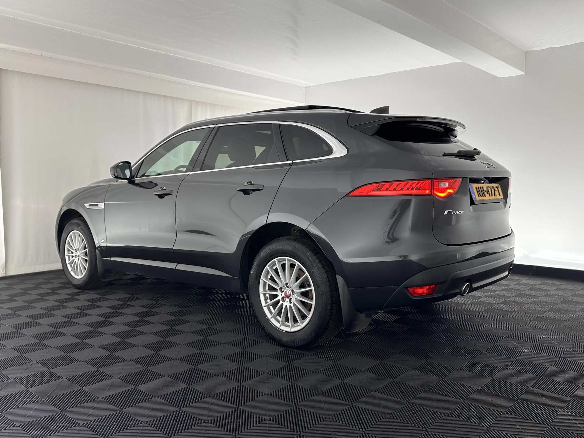 Hoofdafbeelding Jaguar F-PACE