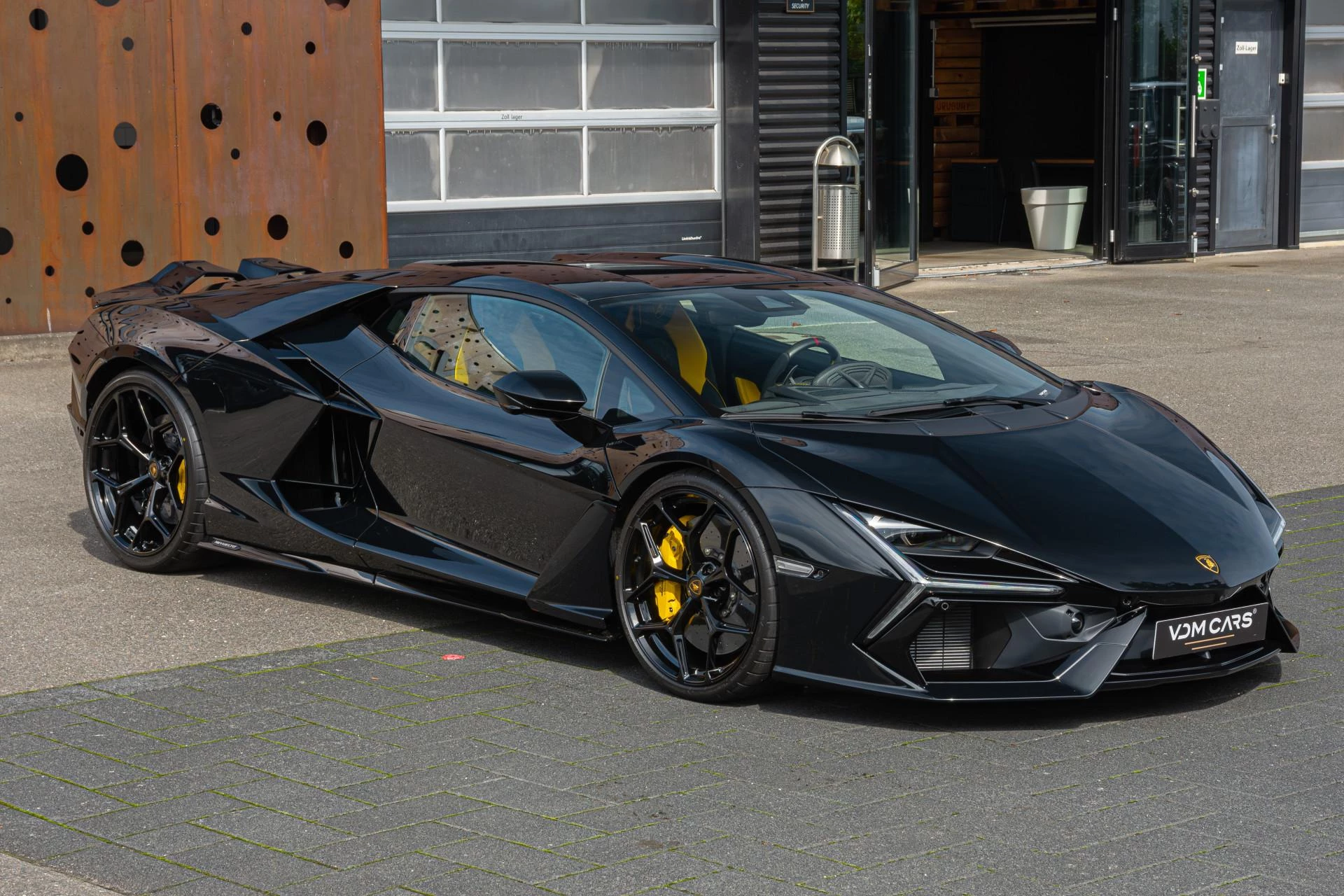 Hoofdafbeelding Lamborghini Revuelto