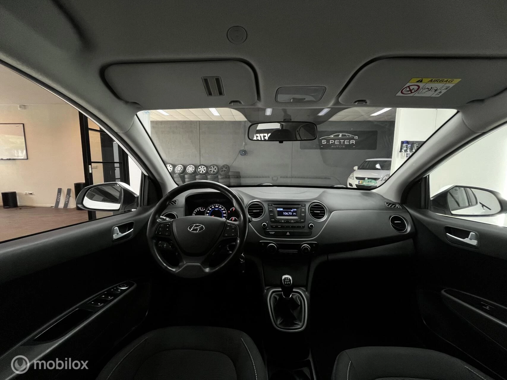 Hoofdafbeelding Hyundai i10