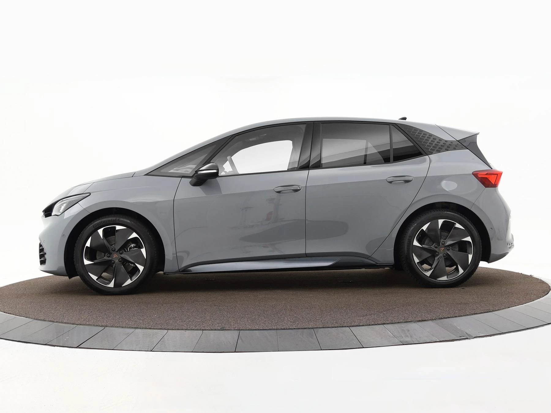 Hoofdafbeelding CUPRA Born