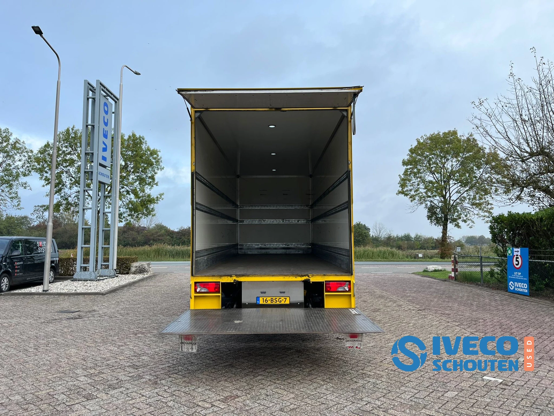 Hoofdafbeelding Iveco S-Way