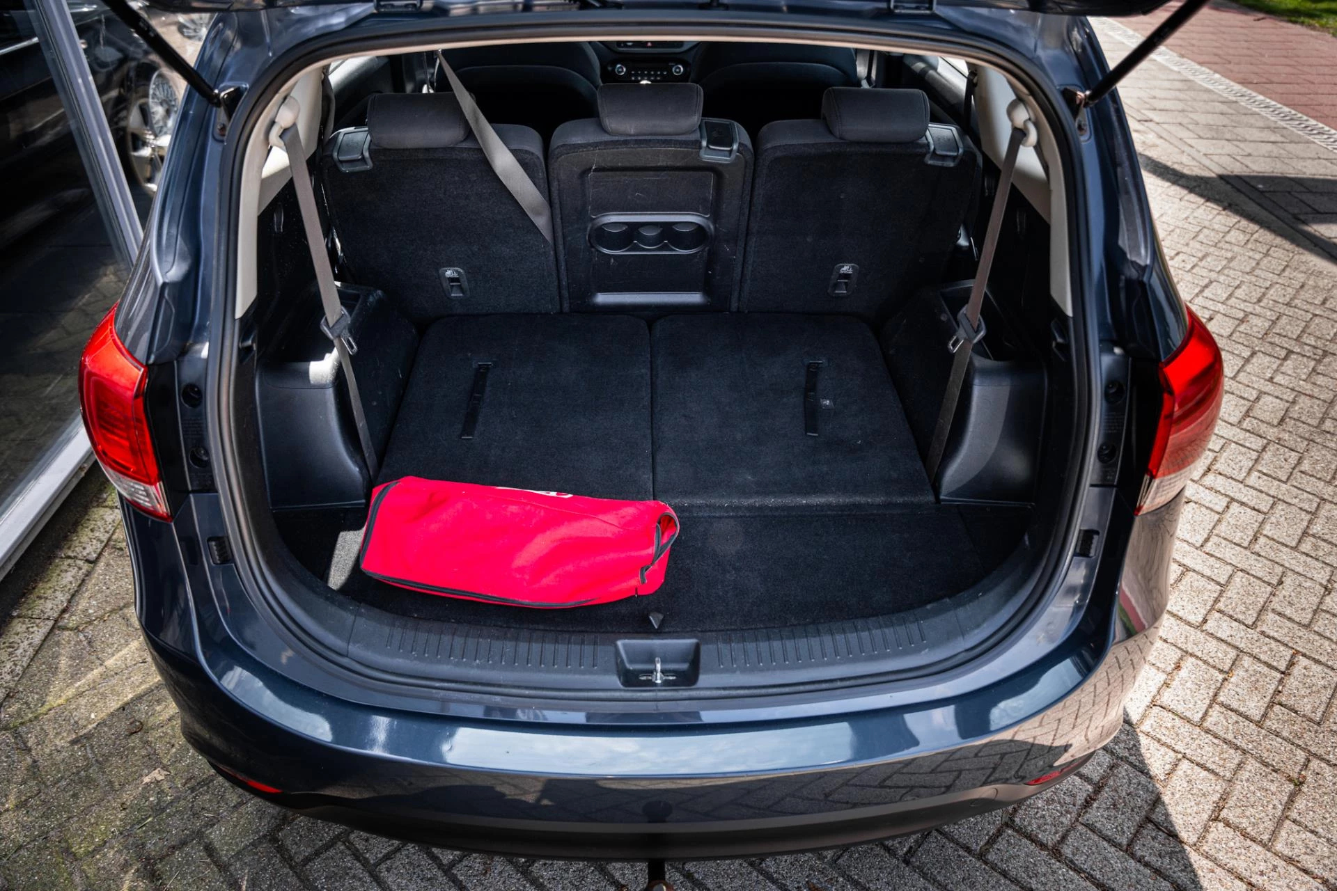 Hoofdafbeelding Kia Carens