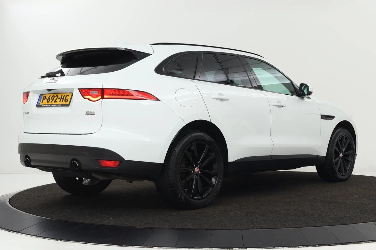 Hoofdafbeelding Jaguar F-PACE