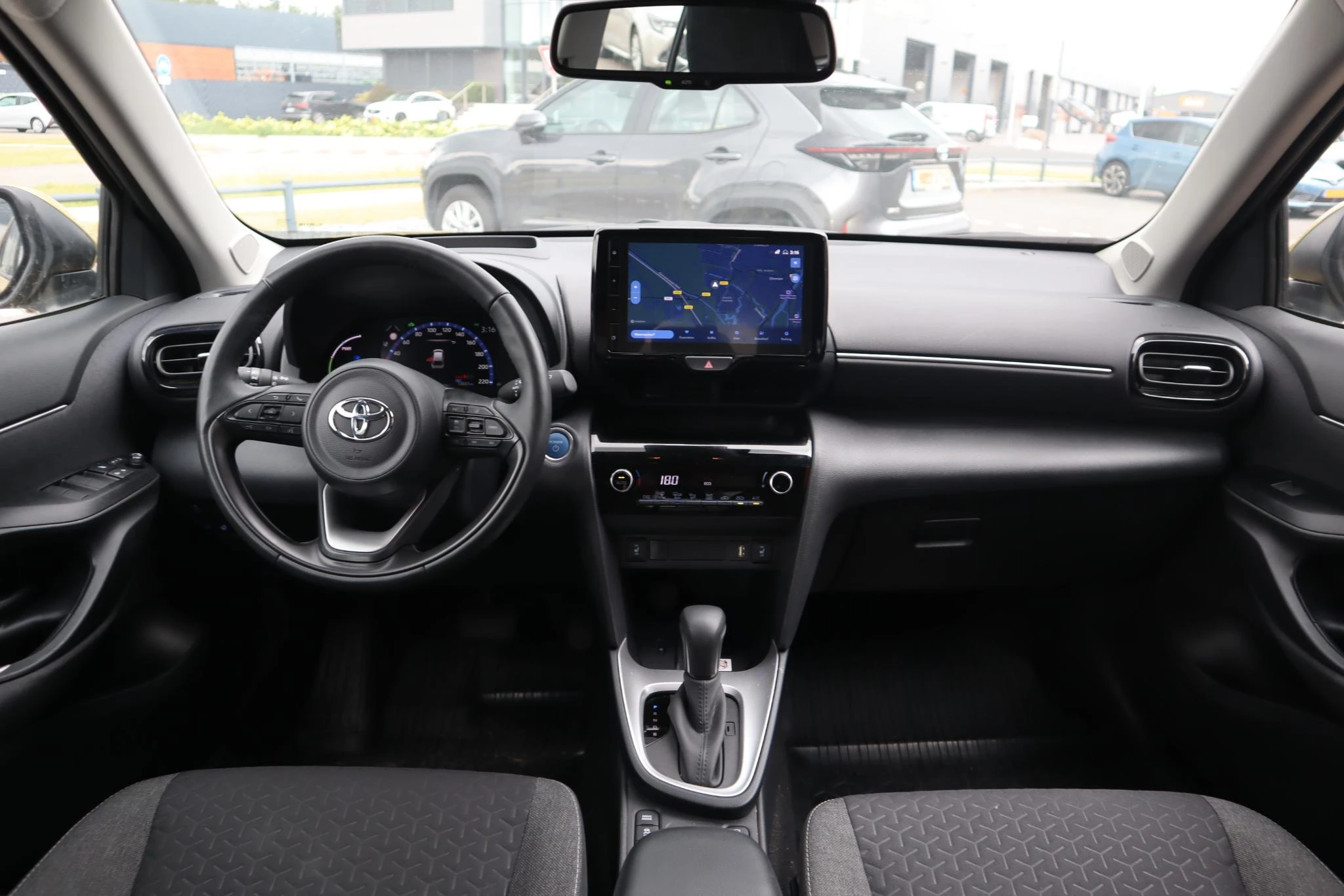 Hoofdafbeelding Toyota Yaris Cross